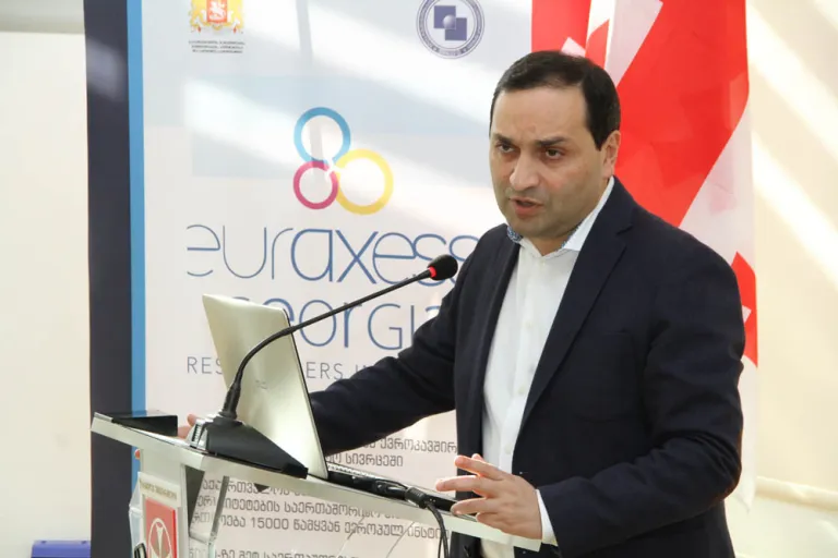 შეხვედრა შოთა რუსთაველის საქართველოს ეროვნულ სამეცნიერო ფონდის გენერალურ დირექტორთან, პროფესორ ზვიად გაბისონიასთან